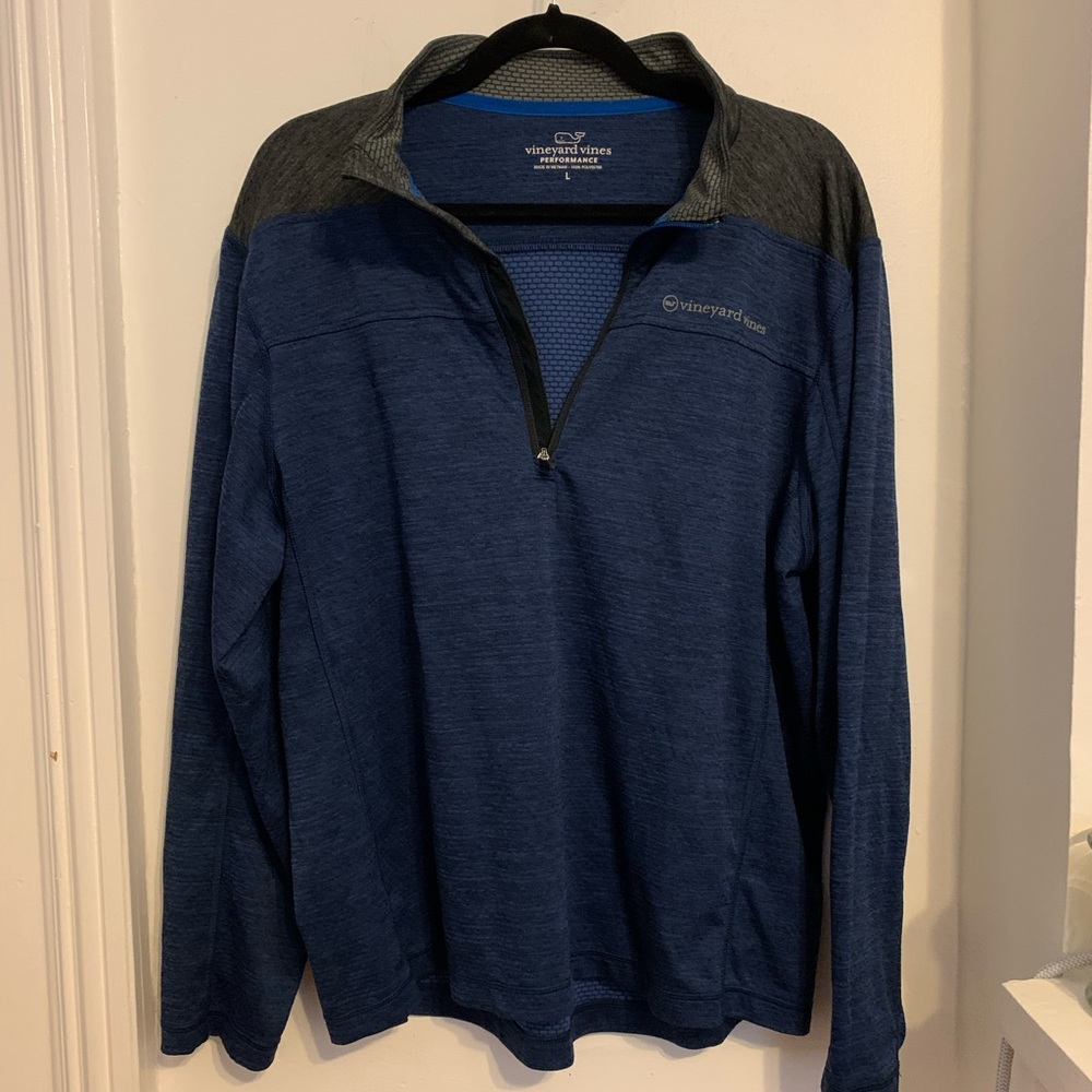 Vineyard vines performance pullover